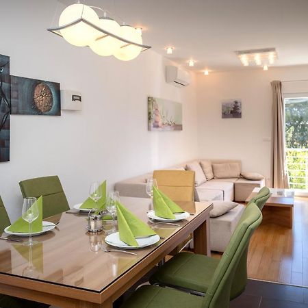 Vindobona Apartment 2 Χβαρ Εξωτερικό φωτογραφία