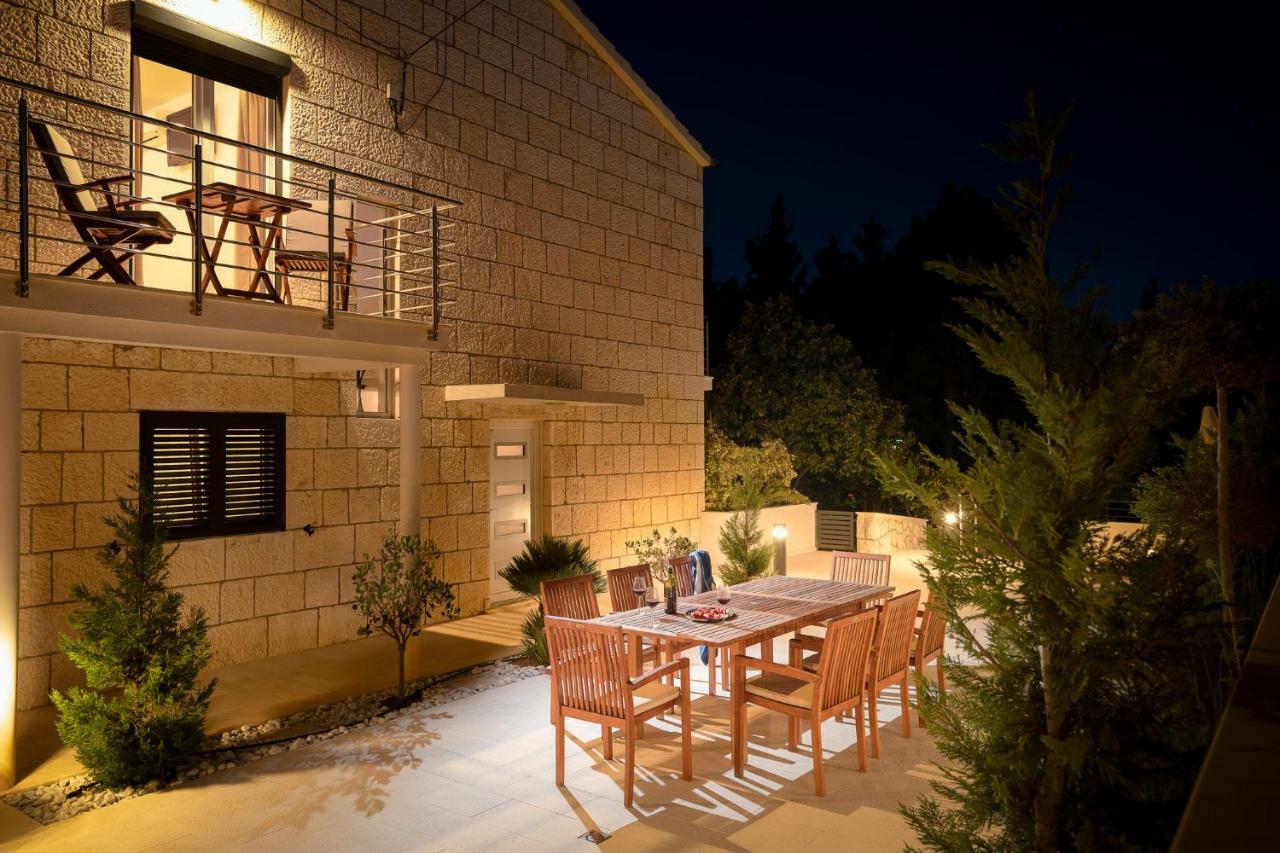Vindobona Apartment 2 Χβαρ Εξωτερικό φωτογραφία