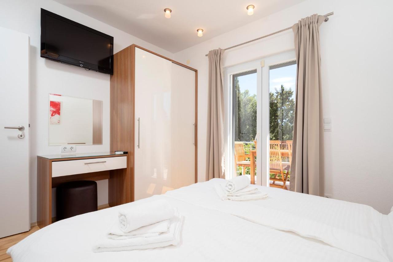 Vindobona Apartment 2 Χβαρ Εξωτερικό φωτογραφία