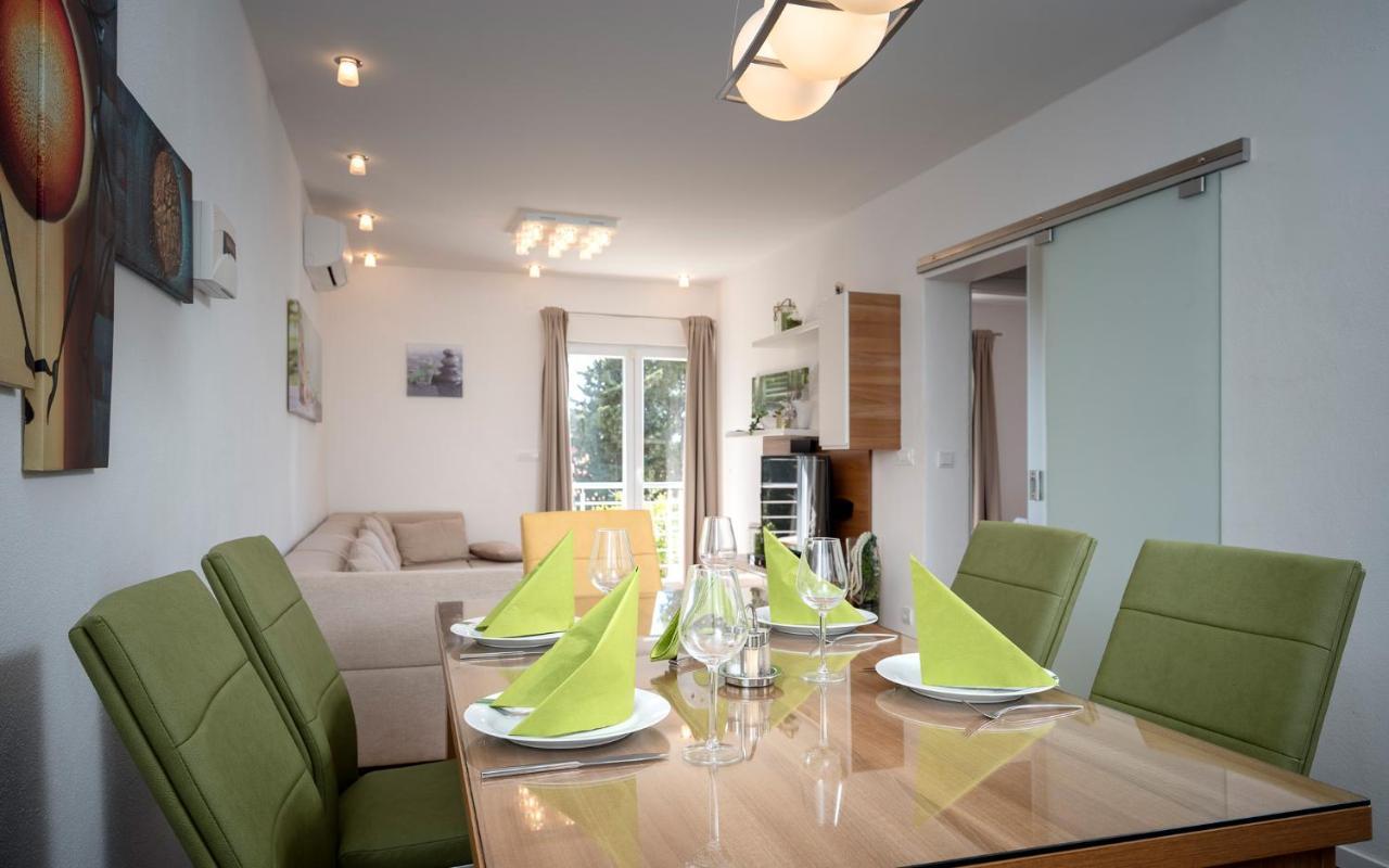 Vindobona Apartment 2 Χβαρ Εξωτερικό φωτογραφία