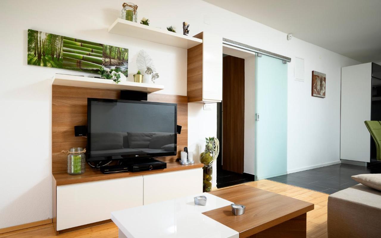 Vindobona Apartment 2 Χβαρ Εξωτερικό φωτογραφία